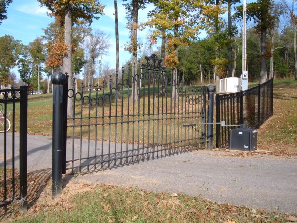 2 Riverstone Gates SMALL ENTRANCE